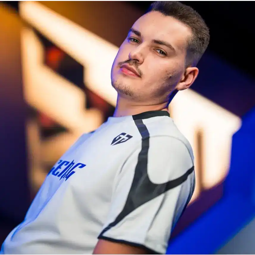 AzoXx annonce la fin de sa carrière professionnelle sur Rainbow Six Siege