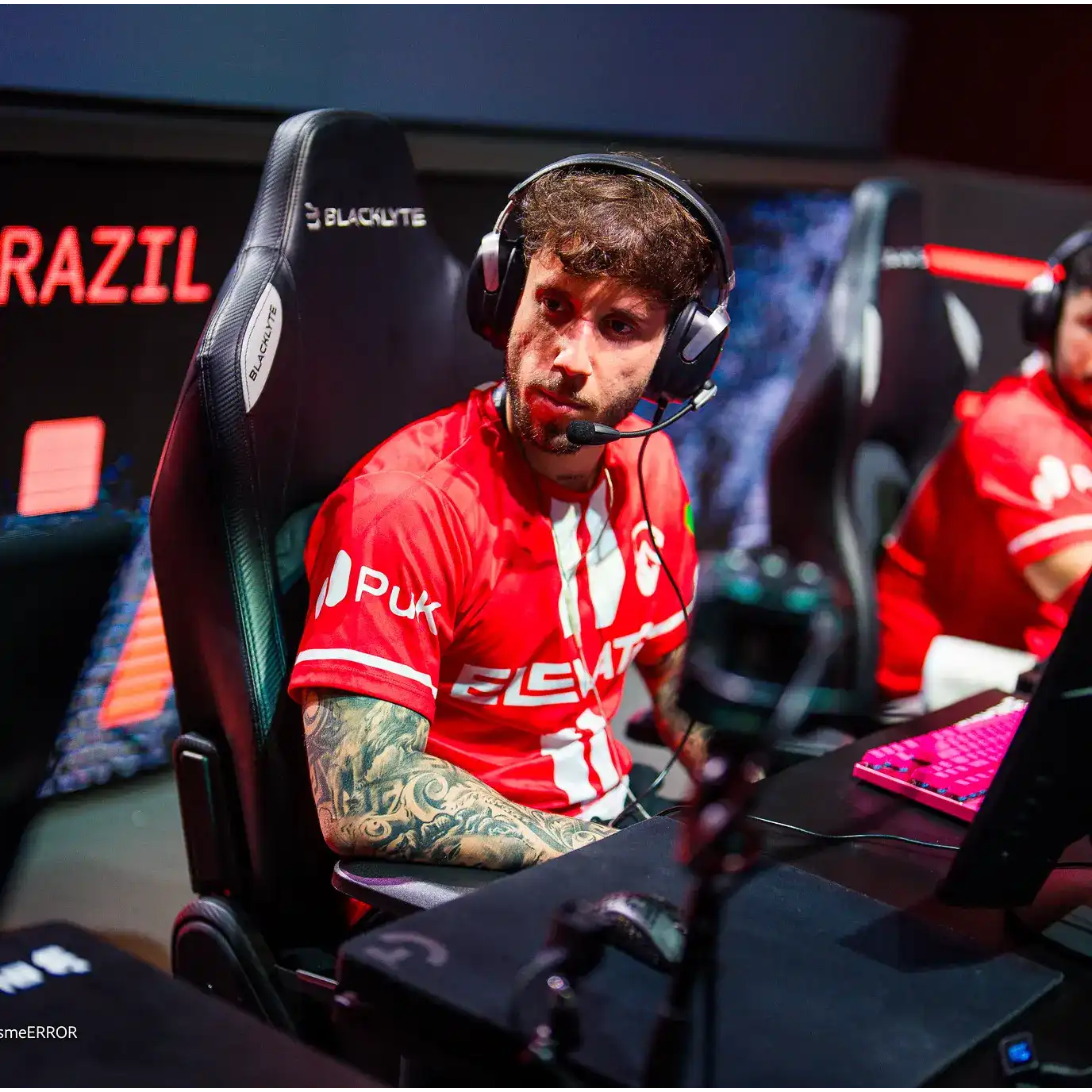 Elevate se qualifient pour le Six Invitational 2026