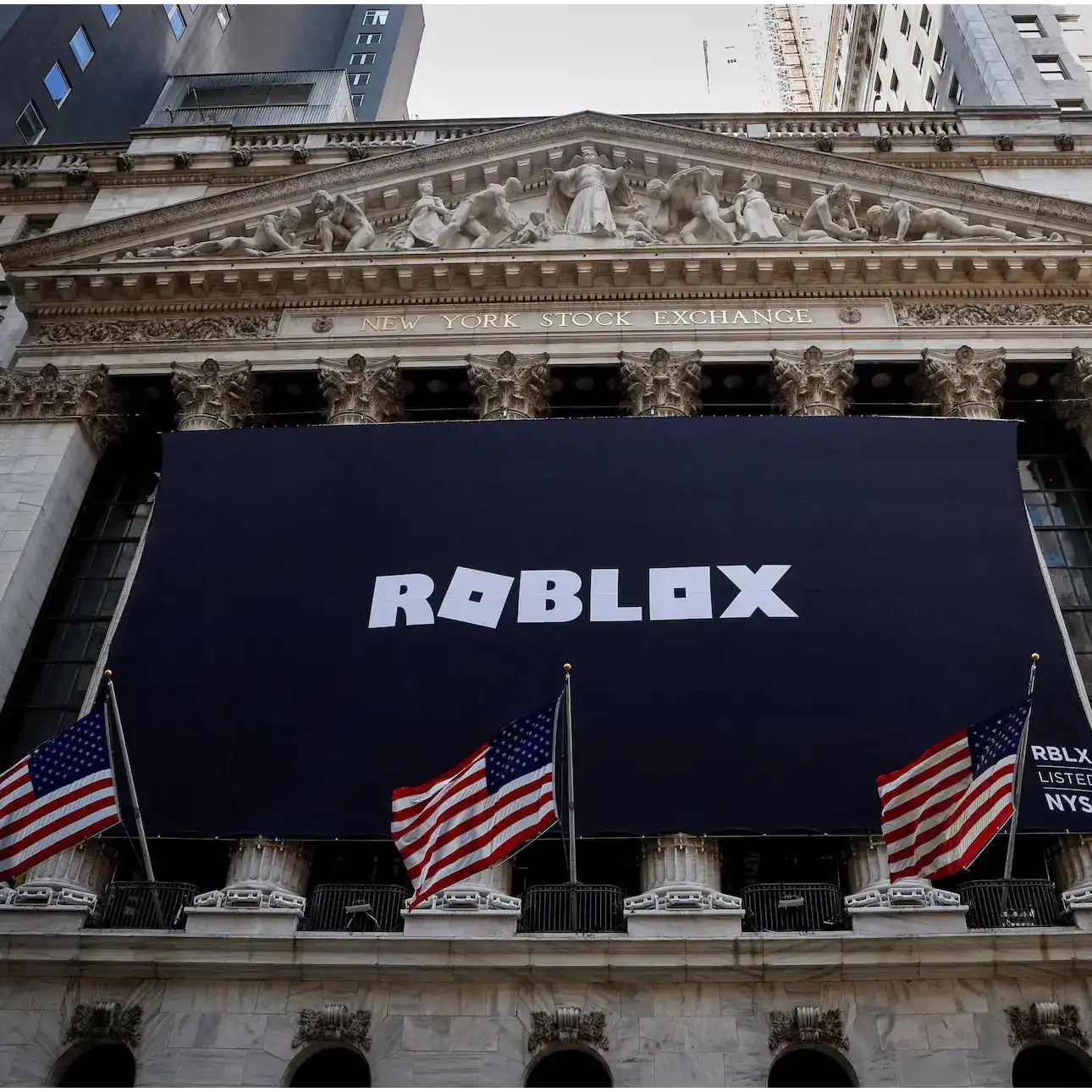 Le procureur général de Floride poursuit Roblox pour manquements à la sécurité des enfants