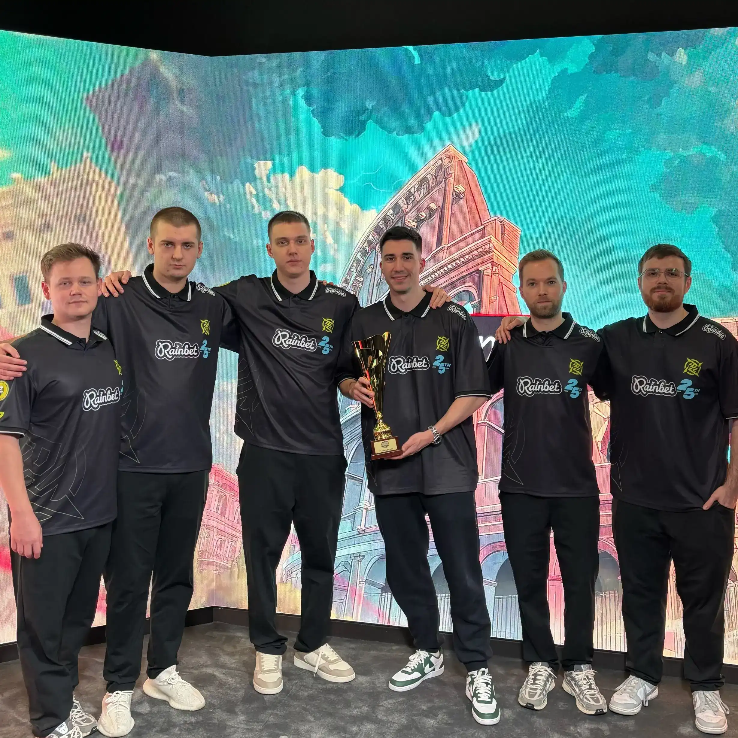 Ninjas in Pyjamas sont devenus champions de la Roman Imperium Cup III après leur victoire contre SAW