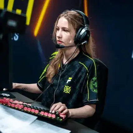 Ninjas in Pyjamas dissout son roster féminin CS2