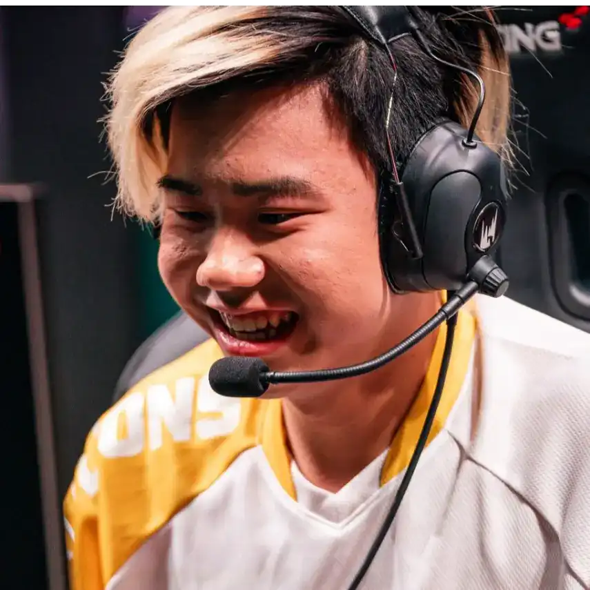 Shad0W — le nouveau jungler de CFO