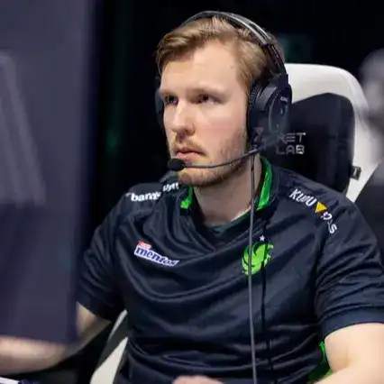 Team Falcons et Tundra Esports quittent DreamLeague Season 27